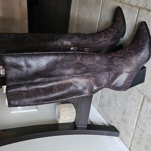 Dolce Vita Isobel Western Snakeskin Espresso Boots - Size 8